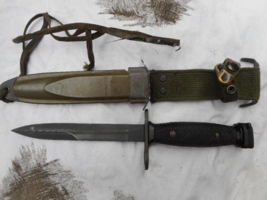 GENUINE US ARMY ISSUE M8A1 M16 RIFLE BAYONET maker TWB Vietnam War
