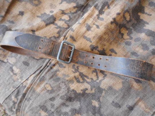 original GENUINE WW2 GERMAN waffen ss OFFICERS officer BLACK LEATHER BELT koppel