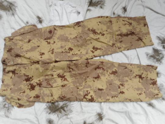 CANADIAN CANADA CADPAT DESERT DIGI CAMO PANTS TROUSERS L LARGE 36