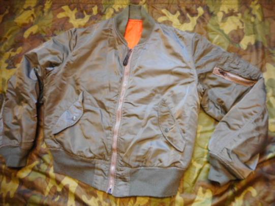 VINTAGE vietnam war era USAF issue ALPHA INDUSTRIES MA1 MA 1 bomber pilot JACKET