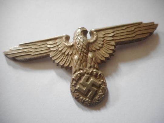 WW2 GERMAN WAFFEN SS metal alloy CAP EAGLE M1/52 Deschler & sohn MAYBE A COPY / REPO