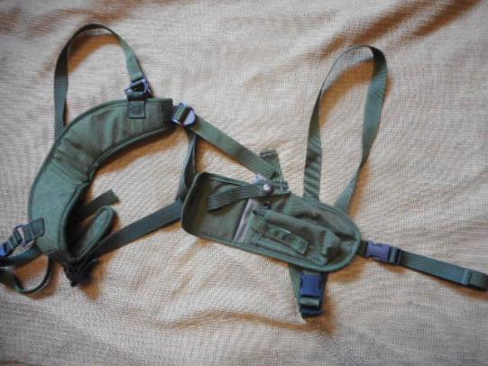 GENUINE RARE BRITISH ARMY GULF WAR 1 og green webbing PLCE HOLSTER new