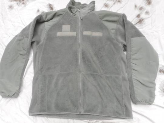 Genuine ISSUE usa AMERICAN US ARMY ACU polartec ARCTIC FUR FLEECE JACKET large L TO XL