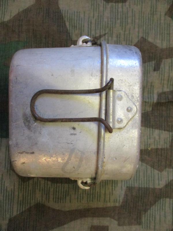ORIGINAL WW2 italian re issue GERMAN ARMY / Waffen SS late war ALLOY MESS TIN SET
