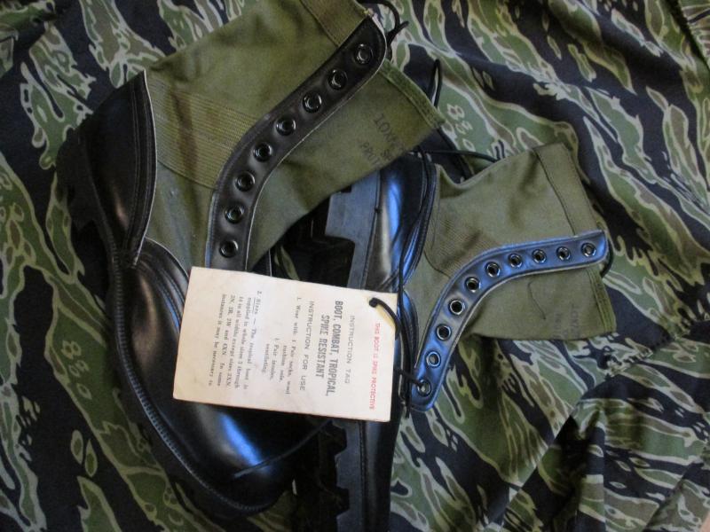 genuine 1970 US ARMY VIETNAM WAR issue JUNGLE COMBAT BOOTS usa 10 xn UK 9 new