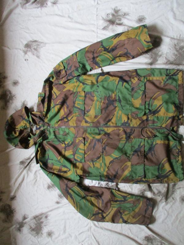WALRUS WATERPROOFS FALKLANDS WAR ERA private purchase SMOCK DPM CAMO large