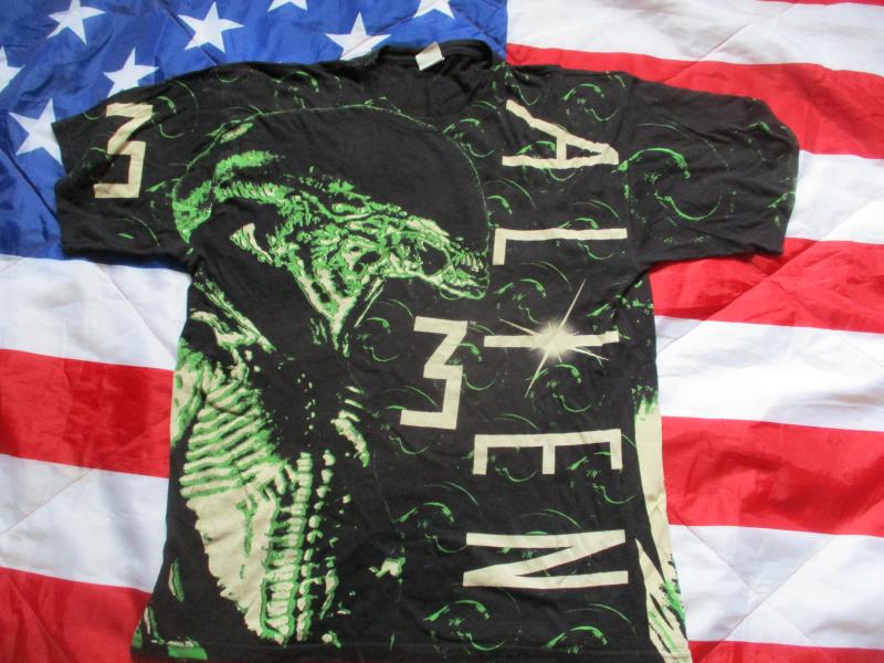 RARE Vintage original 1992 Alien 3 all over print movie tee t shirt size XL