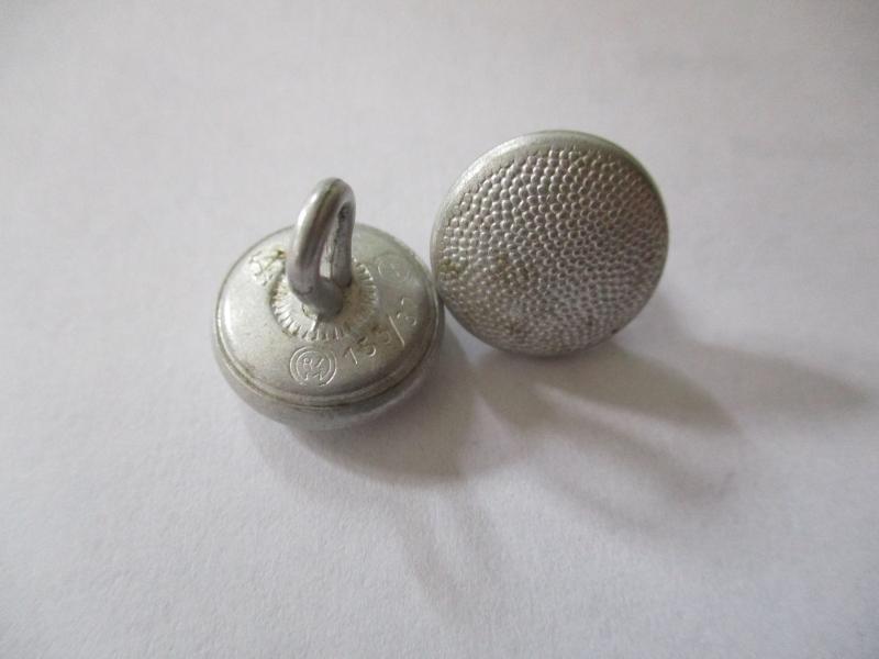 GENUINE GERMAN WW2 SS OFFICERS TUNIC OR CAP ASSMAN  RZM 755/37 15mm size PEBBLE BUTTONS