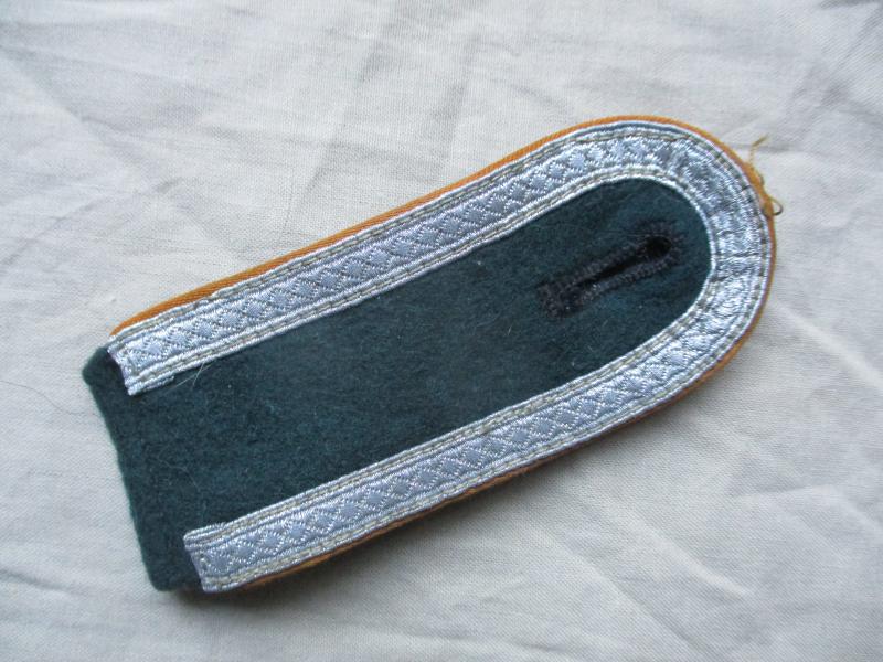 original WW2 GERMAN ARMY m36 signals nco SHOULDER RANK strap BOARD EPAULLETTE