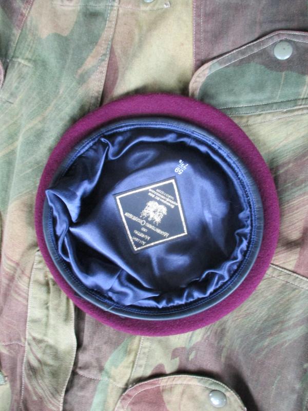 PARACHUTE REGIMENT & AIRBORNE FORCES MAROON BERET officers grade silk lined leather band 59CM M new