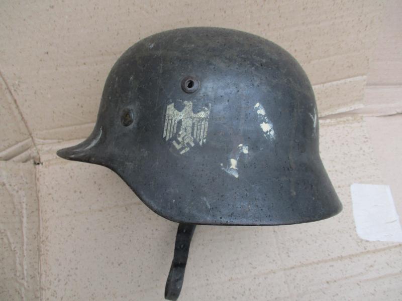 WW2 GERMAN AMRY HEER WH M35 former apple green double decal COMBAT HELMET attic found
