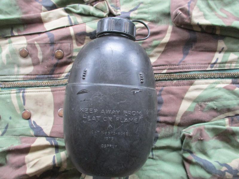 FALKLANDS WAR dated 1979 & 1981 & 1972BRITISH ARMY ISSUE 58 PATTERN WATER BOTTLE waterbottle