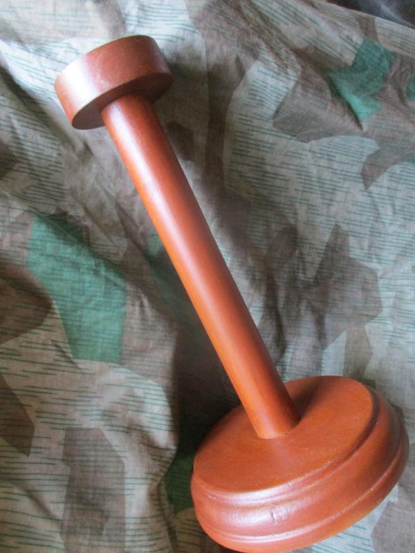 WW2 GERMAN HELMET display wooden STAND