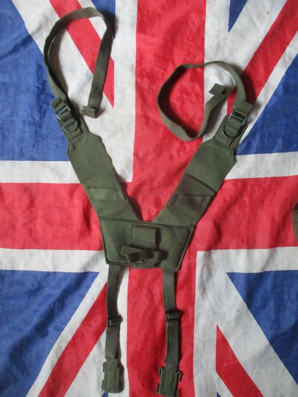 1983 BRITISH ARMY ISSUE 58 PATTERN WEBBING yoke SUSPENDERS Falklands War