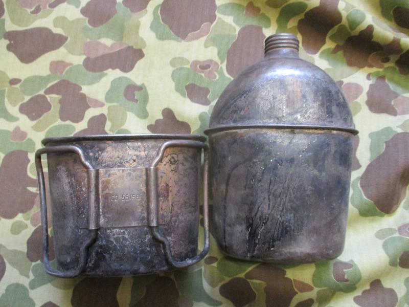 WW2 US ARMY - USMC SMCO 1943 WATER BOTTLE CANTEEN & ICO METAL MUG