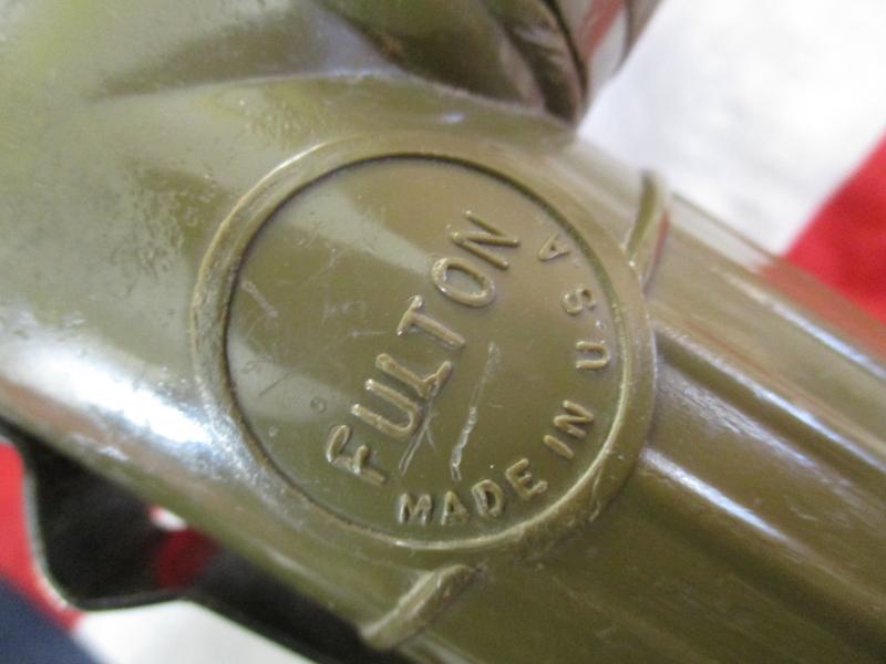 GENUINE US ARMY USMC issue Vietnam War TORCH FLASHLIGHT fulton USA MX-991/U