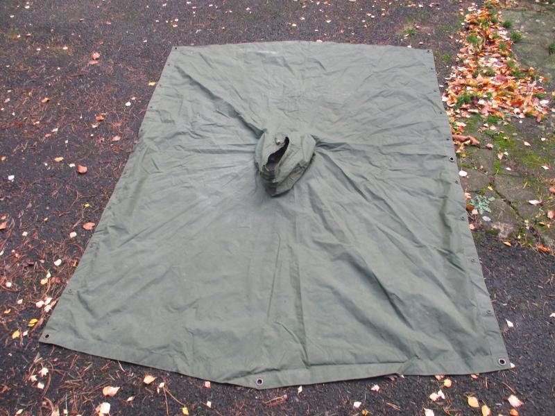 GENUINE BRITISH ARMY ISSUE Falklands War era 58 pattern PONCHO / CAPE / SHELTER