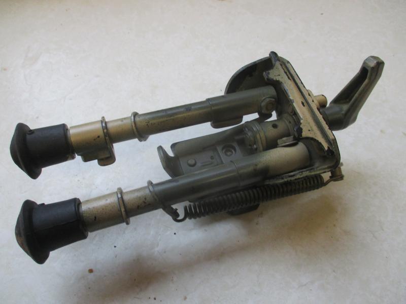 GENUINE HARRIS BIPOD with PICATINI RAIL MOUNT SAS DIEMACO UKSF UKSFSG 1 PARA camo