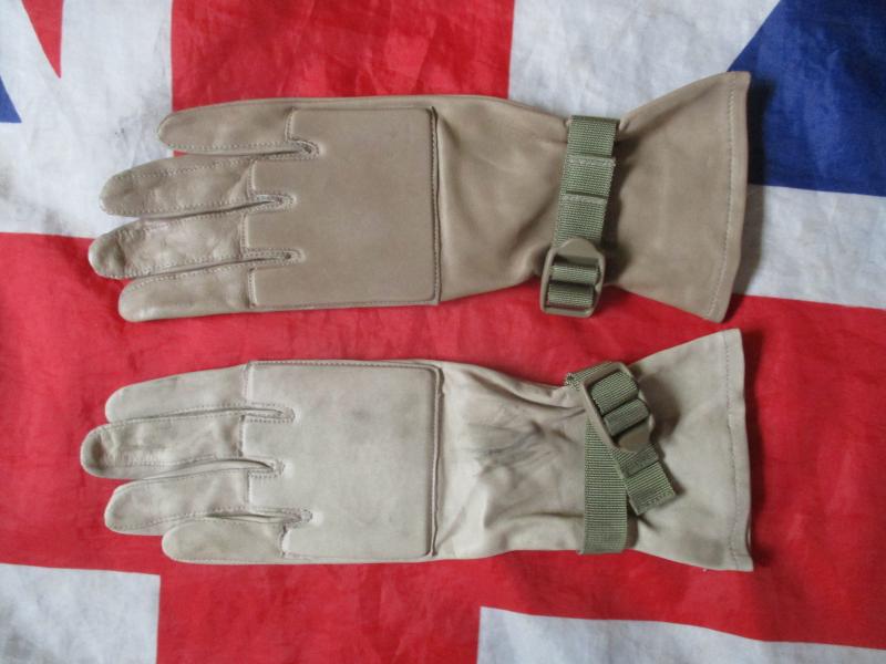 UK Afghanistan ISSUE desert tan LEATHER SHOOTING SNIPER COMBAT GLOVES size 8 s-m
