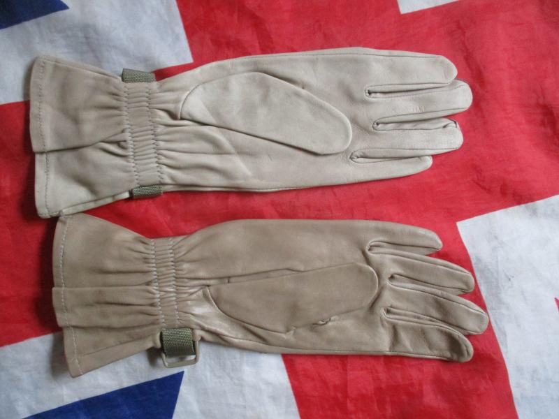 UK Afghanistan ISSUE desert tan LEATHER SHOOTING SNIPER COMBAT GLOVES size 8 s-m