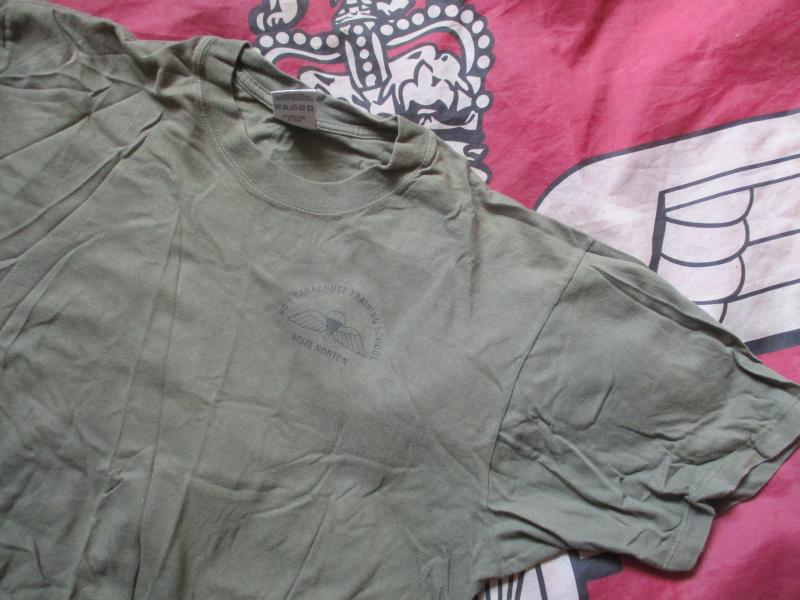 1990'S ERA PARACHUTE REGIMENT & AIRBORNE FORCES PARA paratrooper T shirt no1 PTS BRIZE NORTON wings LARGE