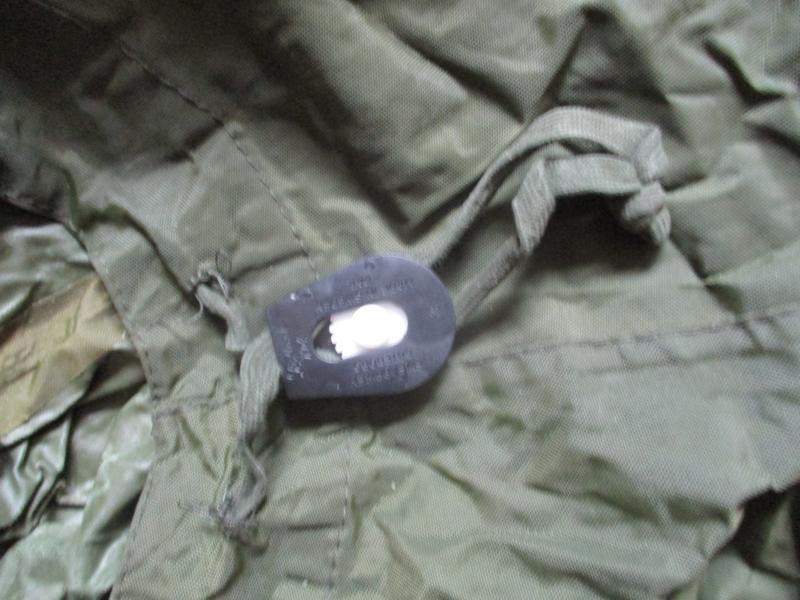 GENUINE BRITISH ARMY ISSUE Falklands War era 58 pattern PONCHO / CAPE / SHELTER