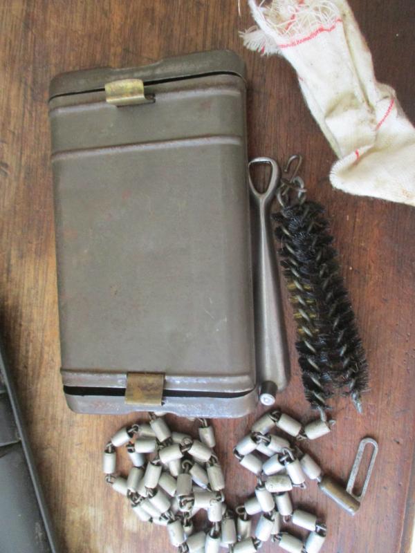 ORIGINAL WW2 GERMAN ARMY / Waffen SS / Lufwaffe ISSUE k98 rifle CLEANING KIT
