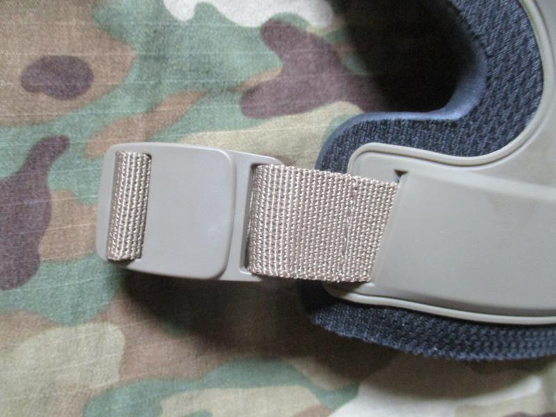 ARCTERYX LEAF stye COMBAT knee PADS
