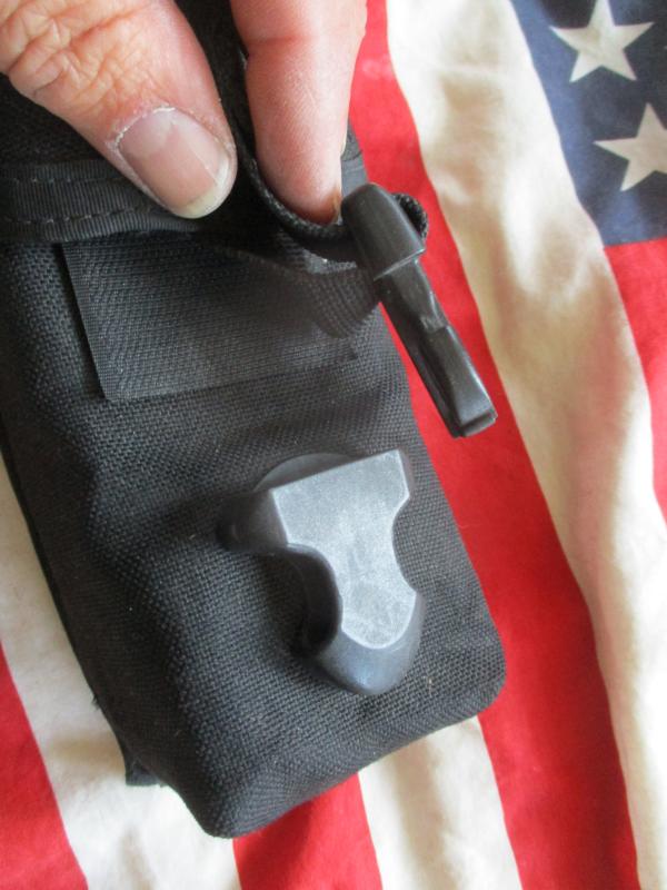 genuine TACTICAL TAILOR USA MADE triple 5.56mm MAG / AMMO POUCH sf / police BLACK