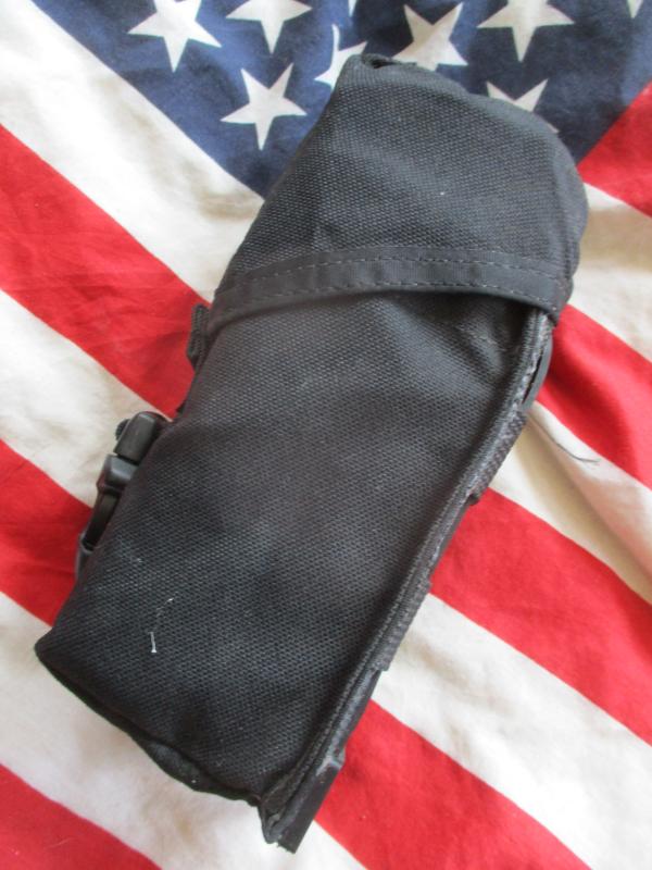 genuine TACTICAL TAILOR USA MADE triple 5.56mm MAG / AMMO POUCH sf / police BLACK