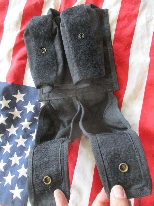 real BLACKHAWK MOLLE STRIKE 7.62MM AK47 x6 POUCH BLACK