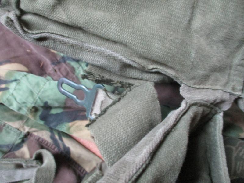 BRITISH ARMY ISSUE 58 PATTERN WEBBING kidney pouch set POUCH Falklands War era