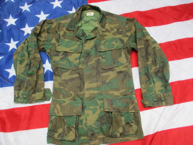 Genuine 1969 VIETNAM WAR US ARMY ISSUE SLANT POCKET combat JACKET ERDL brown