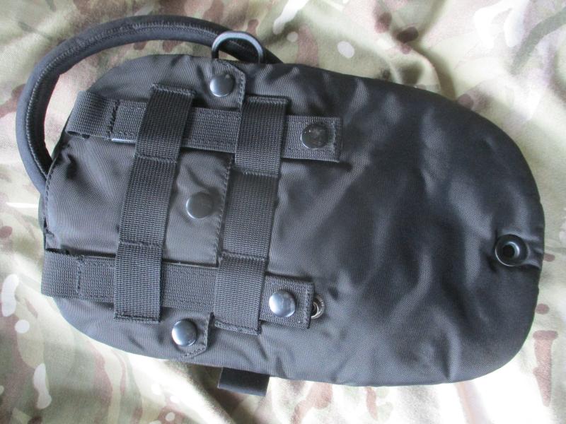GENUINE 2L CAMELBAK molle pakteen PACK / pouch SF CT TEAM POLICE BLACK