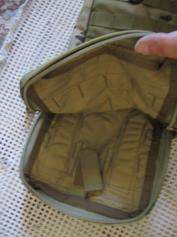 TAG tactical assault gear USA MOLLE camelbak 3Lwater bladder / rear armour POUCH crye multicam NEW