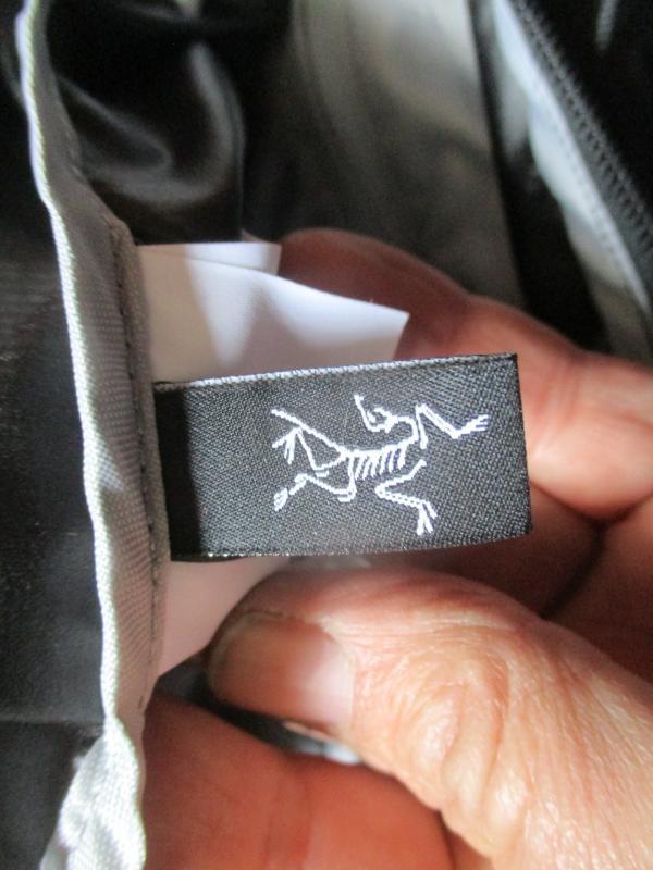 GENUINE REAL Arcteryx Heliad 12L Packable Tote Messenger Bag LEAF BLACK